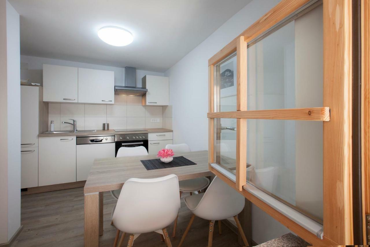 1861 Blejka Apartments ブレッド エクステリア 写真
